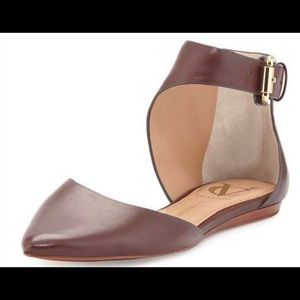 Vince Camuto Signature Cammie Ankle Wrap Flat 8.5